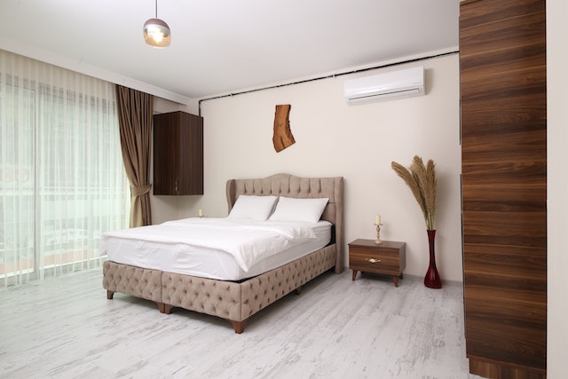 Elegant Bedroom Furniture Design to Beautify the Room 